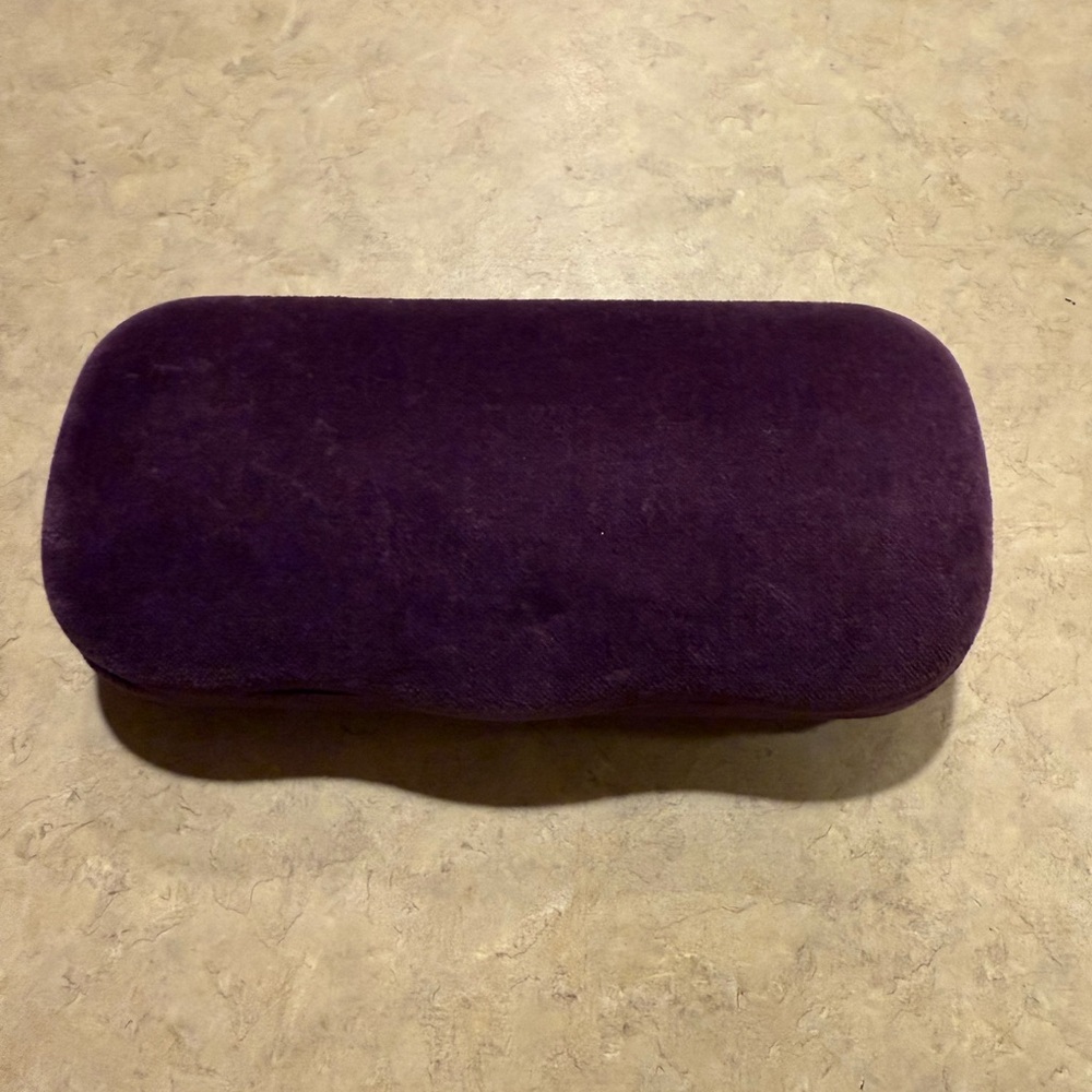 GUCCI Purple Velvet Eyeglass Case